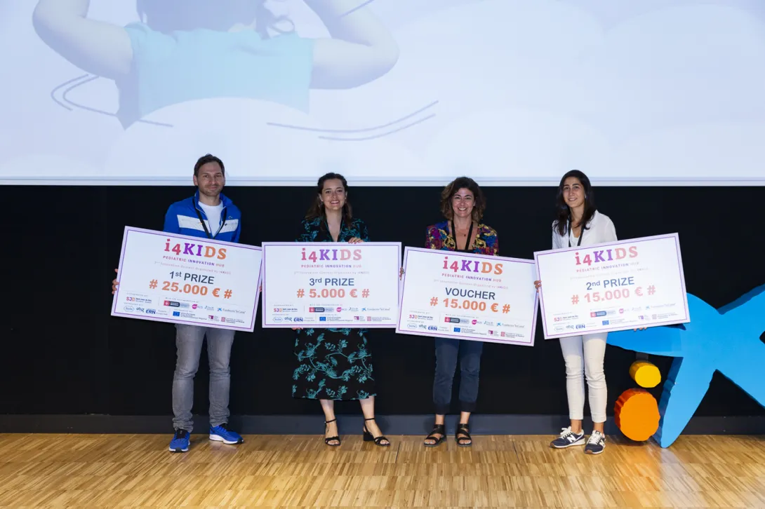 Representatives of the award-winning projects at the Pediatric Innovation Day Representatives of the award-winning projects at the Pediatric Innovation Day