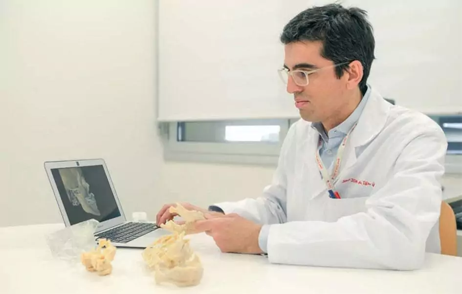 Доктор Josep Rubio (Жозеп Рубио), детский челюстно-лицевой хирург 