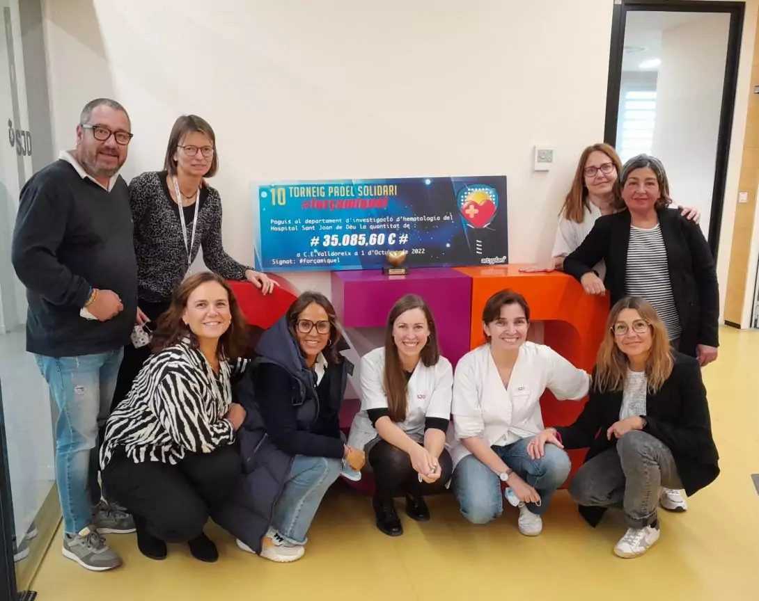 Lliurament de la donació de la desena edició del torneig #ForçaMiquel Lliurament de la donació de la desena edició del torneig #ForçaMiquel