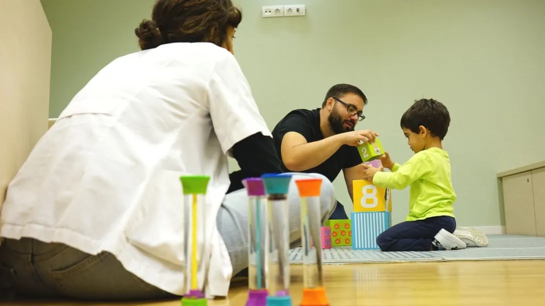 Aplicativo para estimular precozmente a niños con autismo en las rutinas diarias Aplicativo para estimular precozmente a niños con autismo en las rutinas diarias
