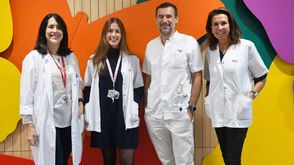 Equipo de cirugía oncológica del Hospital Sant Joan de Déu Barcelona Equipo de cirugía oncológica del Hospital Sant Joan de Déu Barcelona