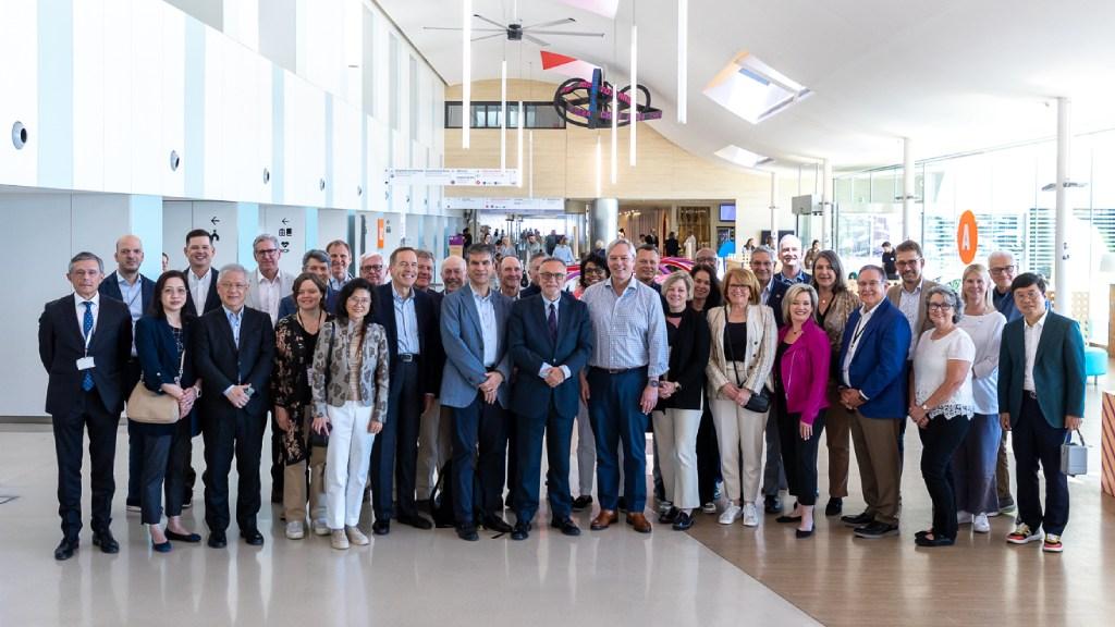 Foto de grup de la reunió CHIEF a l'Hospital Sant Joan de Déu Barcelona