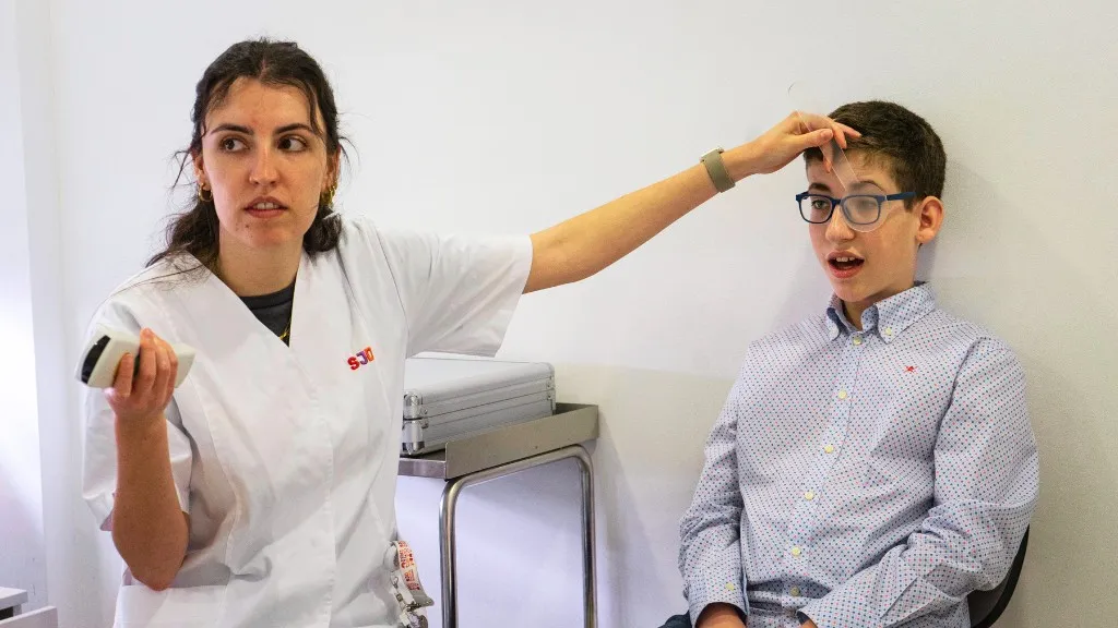 Moment de la revisió de la visió de l'Oriol en un dia de diverses consultes Moment de la revisió de la visió de l'Oriol en un dia de diverses consultes