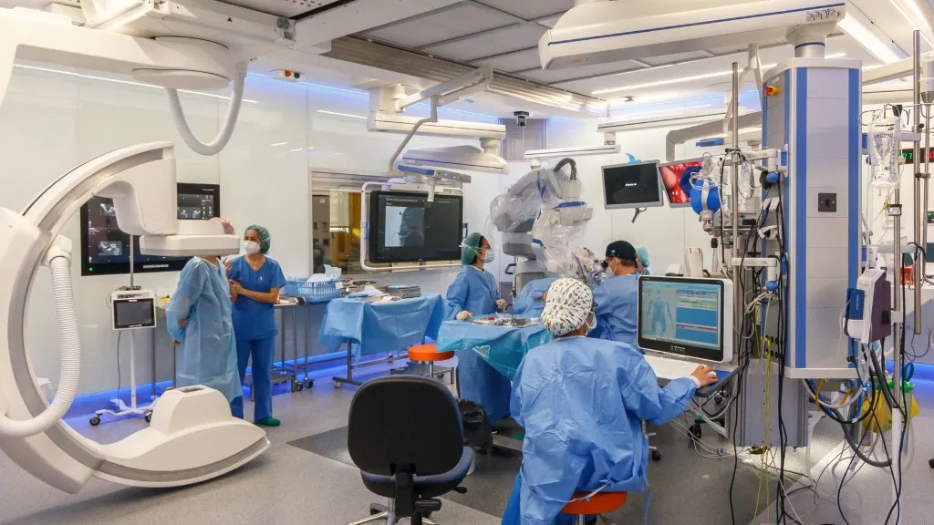 Operation in the surgical wing of the ENT Department at the SJD Barcelona Children's Hospital Operation in the surgical wing of the ENT Department at the SJD Barcelona Children's Hospital