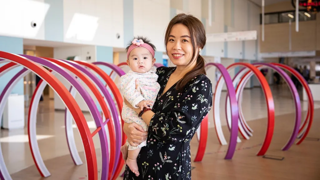 La Ching-han, una nena amb hiperinsulinisme, i la seva mare La Ching-han, una nena amb hiperinsulinisme, i la seva mare
