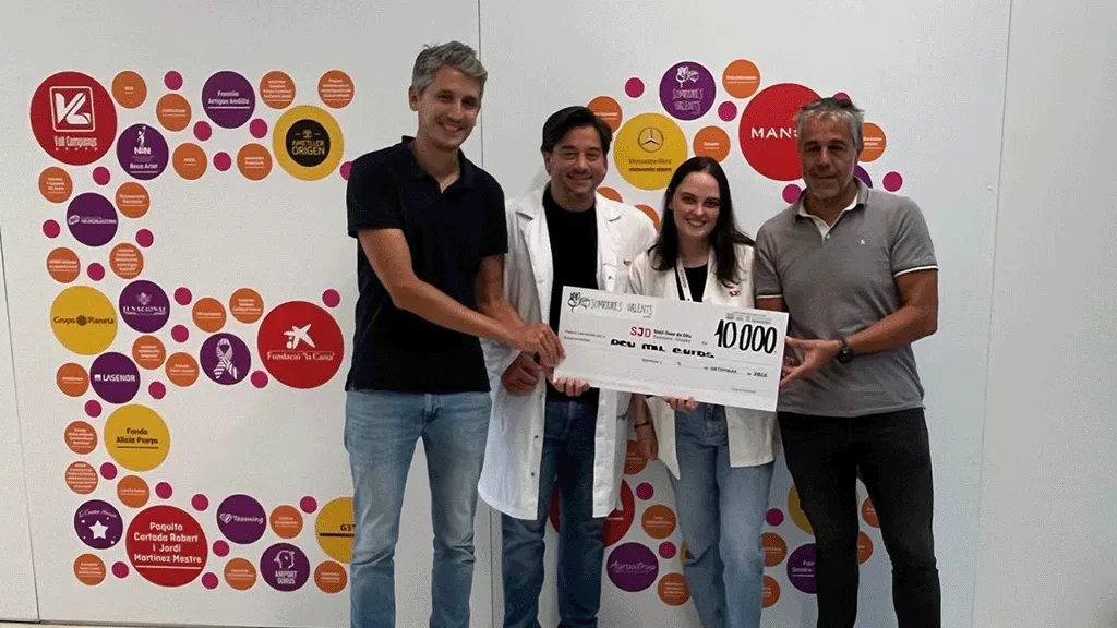 Donació de l'associació Douchenne Somriures Valents Donació de l'associació Douchenne Somriures Valents