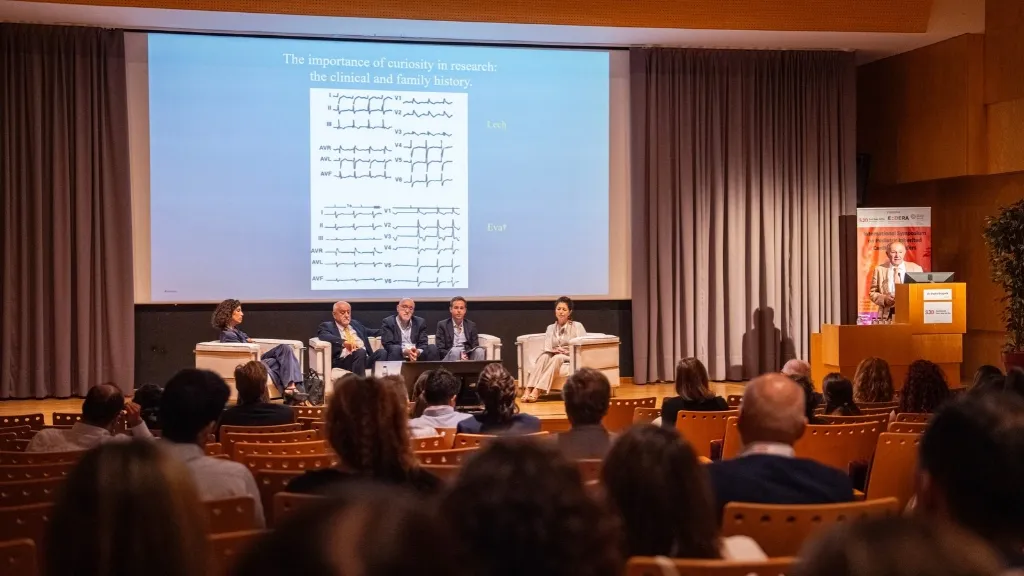 Simposio Internacional sobre Cardiopatías Hereditarias Pediátricas Simposio Internacional sobre Cardiopatías Hereditarias Pediátricas