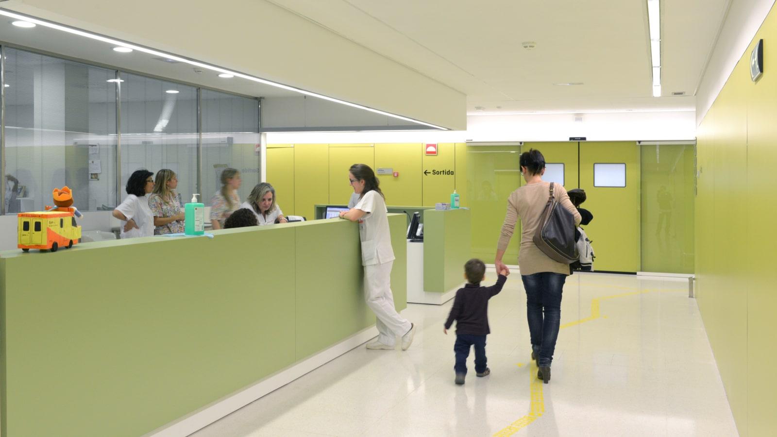 Pasillo de las urgencias pediátricas del Hospital Sant Joan de Déu Barcelona Pasillo de las urgencias pediátricas del Hospital Sant Joan de Déu Barcelona