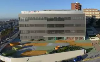 Fachada consultas externas Hospital Sant Joan de Déu