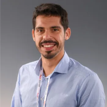 Alejandro Fernández Cisneros, cirujano cardiovascular pediátrico, Hospital Sant Joan de Déu Barcelona Alejandro Fernández Cisneros, cirujano cardiovascular pediátrico, Hospital Sant Joan de Déu Barcelona