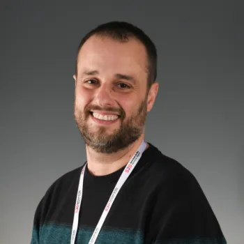 Jairo Sánchez, treballador social