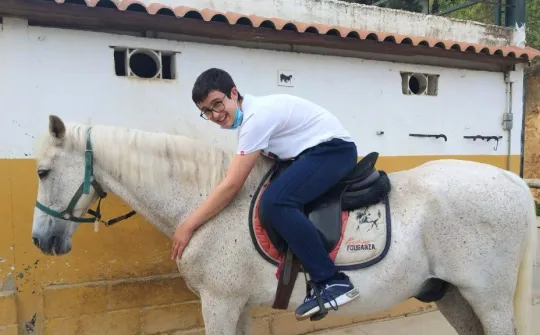 Iker, paciente con epilepsia refractaria del Hospital Sant Joan de Déu Barcelona