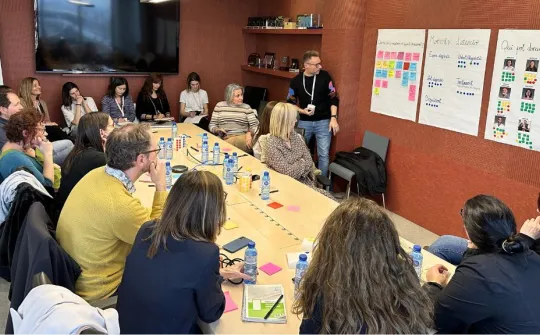 Sesión de trabajo del Consell de Famílies del Hospital Sant Joan de Déu Barcelona