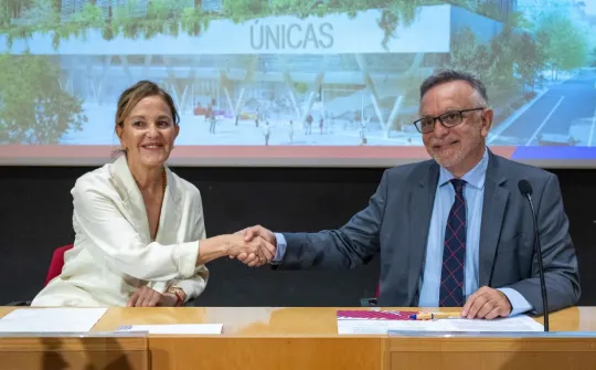The agreement between the SJD Barcelona Children's Hospital and the Amancio Ortega Foundation is signed