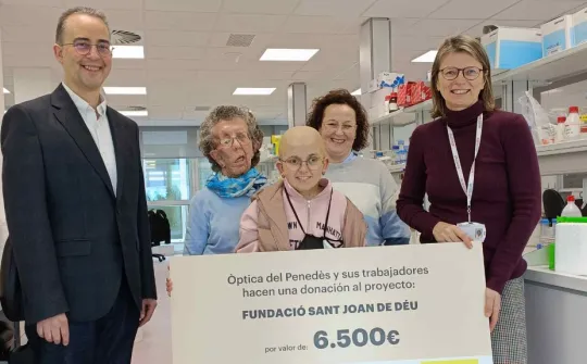 Visita d'Óptica & Audiología Universitaria a l'SJD Pediatric Cancer Center Barcelona