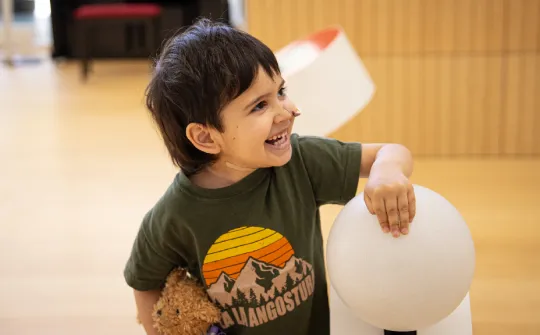 Lihuén, un niño operado de sarcoma lingual que ha conservado la lengua
