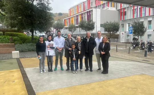 Donación de Laboratorios Salvat