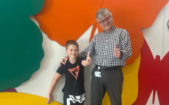Pavel and Dr. Jaume Mora at the SJD Barcelona Children's Hospital