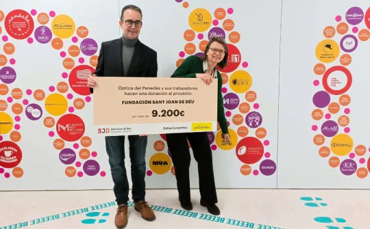 Donación Òptica Universitària Donación Òptica Universitària