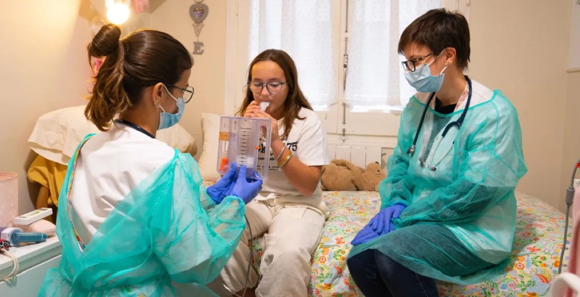 Visita domiciliària del programa SJD a Casa - Hospital Sant Joan de Déu Barcelona Visita domiciliària del programa SJD a Casa - Hospital Sant Joan de Déu Barcelona