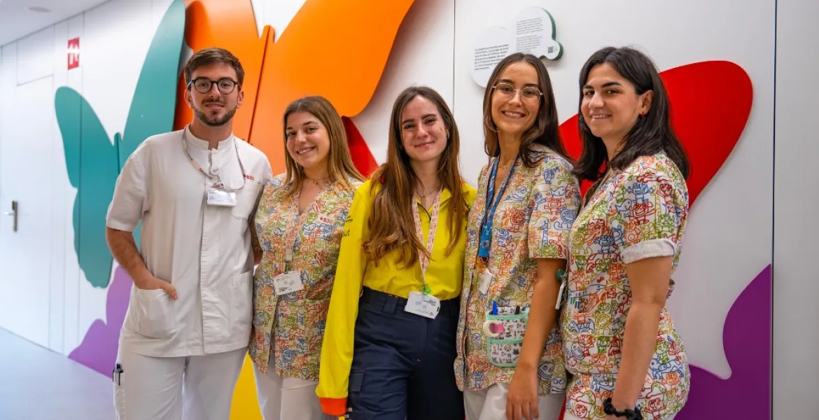 Foto grupal de residentes de enfermería pediátrica del Hospital Sant Joan de Déu Barcelona