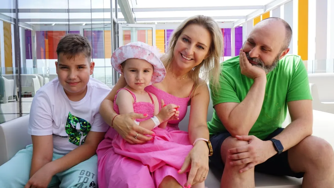 Paciente de neuroblastoma tratada en el Hospital Sant Joan de Déu Barcelona Paciente oncología infantil Hospital Sant Joan de Déu Barcelona