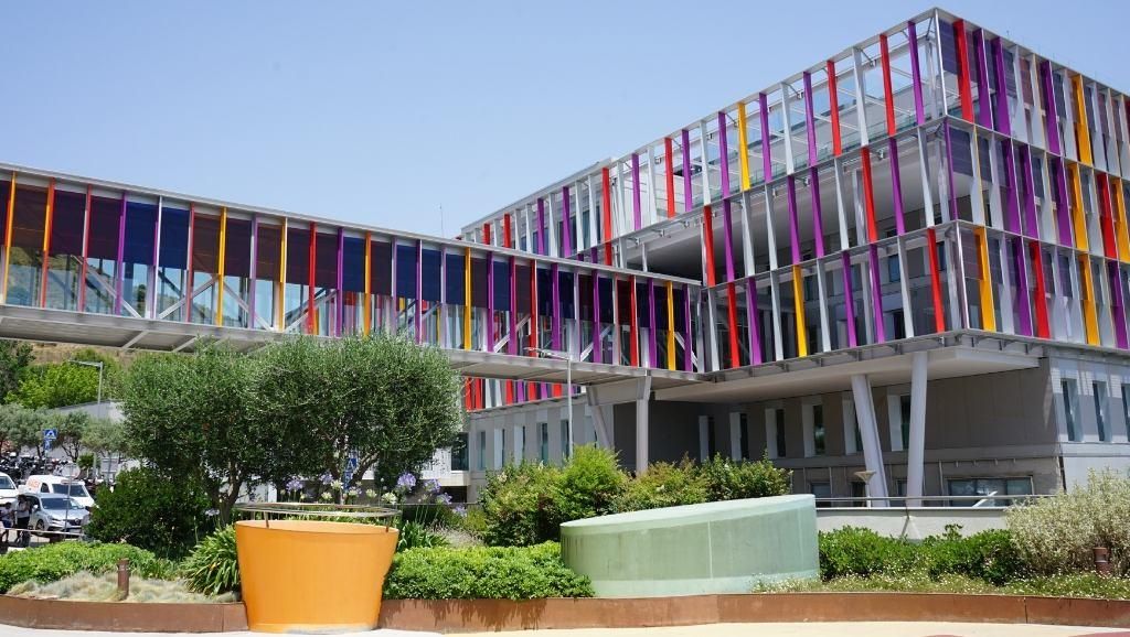 External façade of SJD Pediatric Cancer Center Barcelona