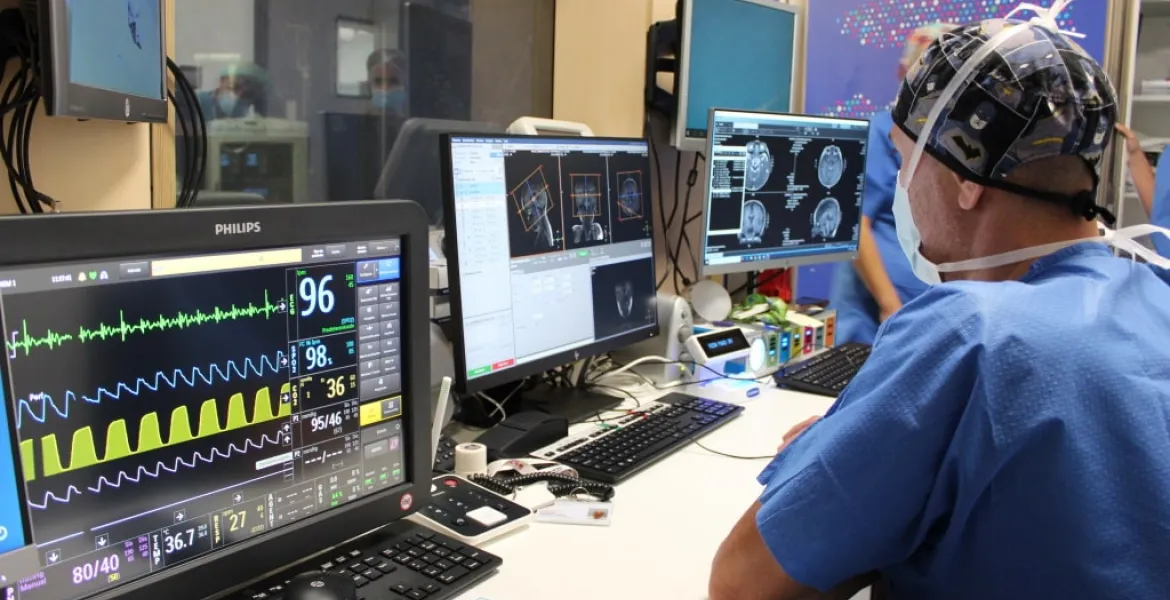 Prueba diagnóstica durante cirugía de la epilepsia en el Hospital Sant Joan de Déu Barcelona