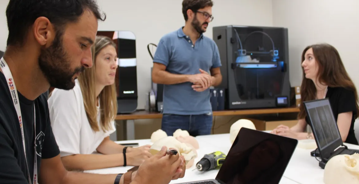Equipo de trabajo del equipo de innovación y simulación del Hospital Sant Joan de Déu Equipo de trabajo del equipo de innovación y simulación del Hospital Sant Joan de Déu